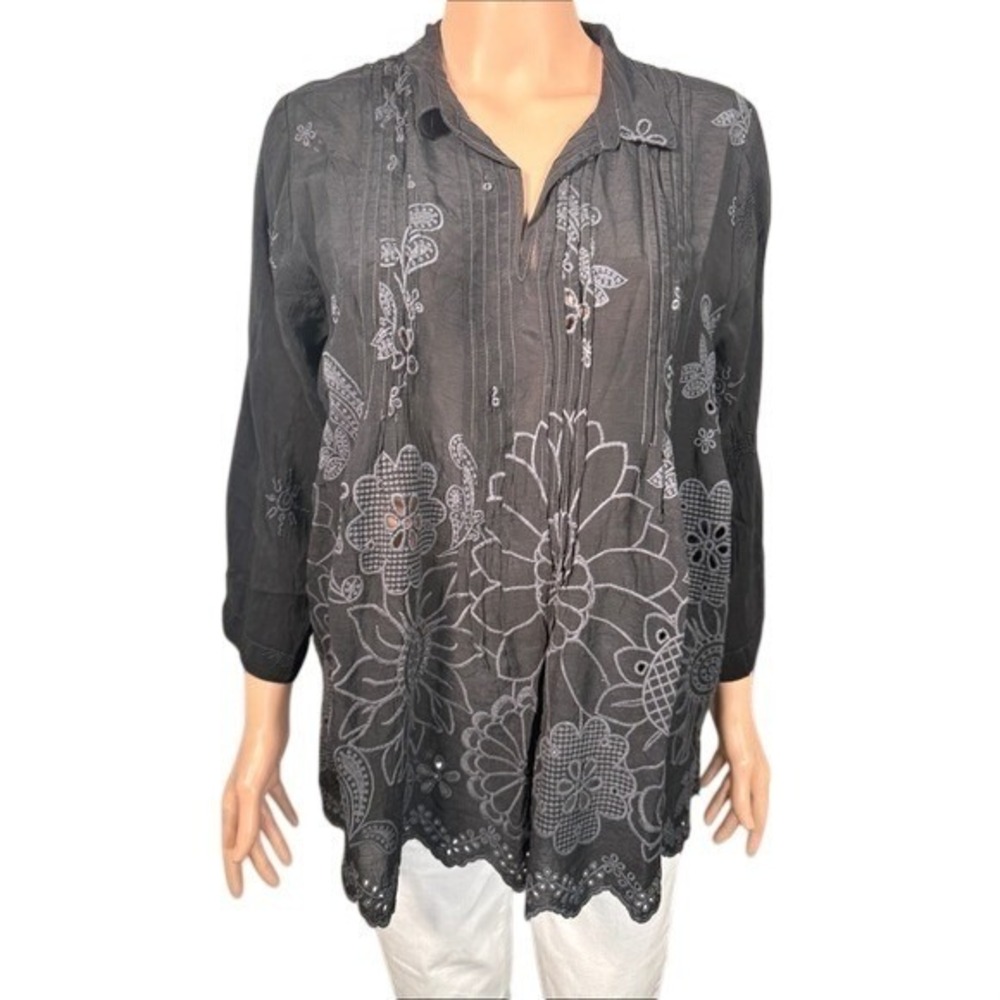 Johnny Was Lemmi Blouse Jazlynn Black Embroidered Eyelet Top + Slip